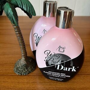 Way Past Dark by Tan Inc. -Advanced 200X Plateau Busting Bronzer 2 Bottles